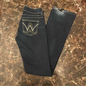 Wrangler®Booty Up™Ladies Carolina Breakaway
10MWZBR size 1/2 x36